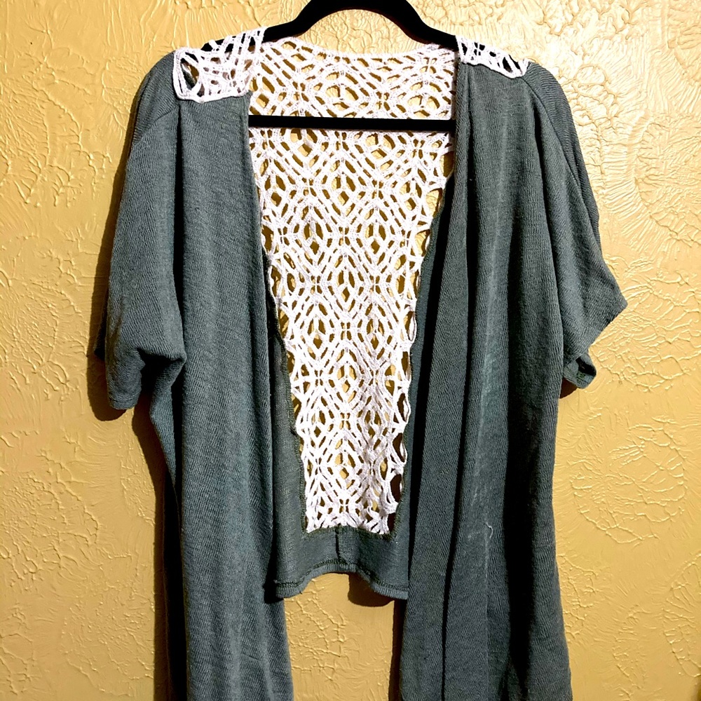 Short cardigan M